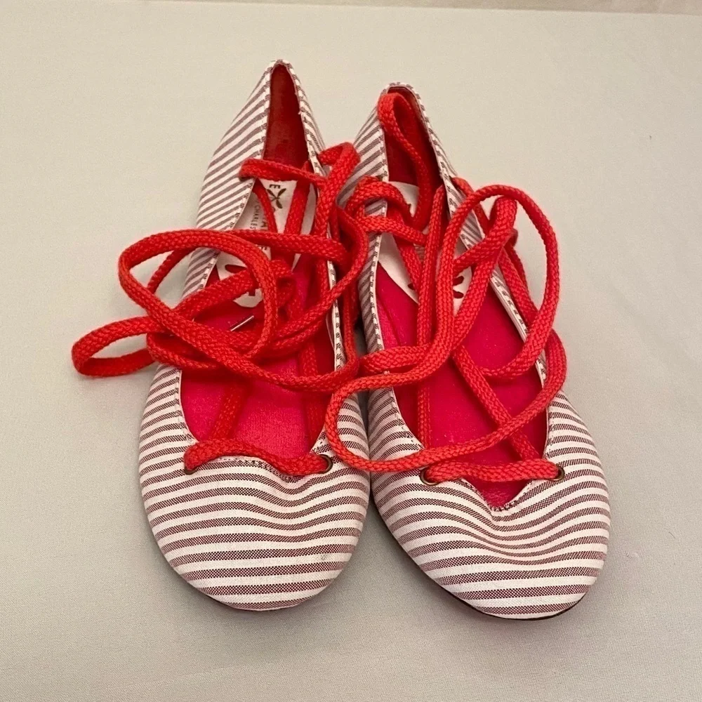 EXCHANGE Charles David Ankle Tie Shoes Ballet Flats Striped Nautical 6.5